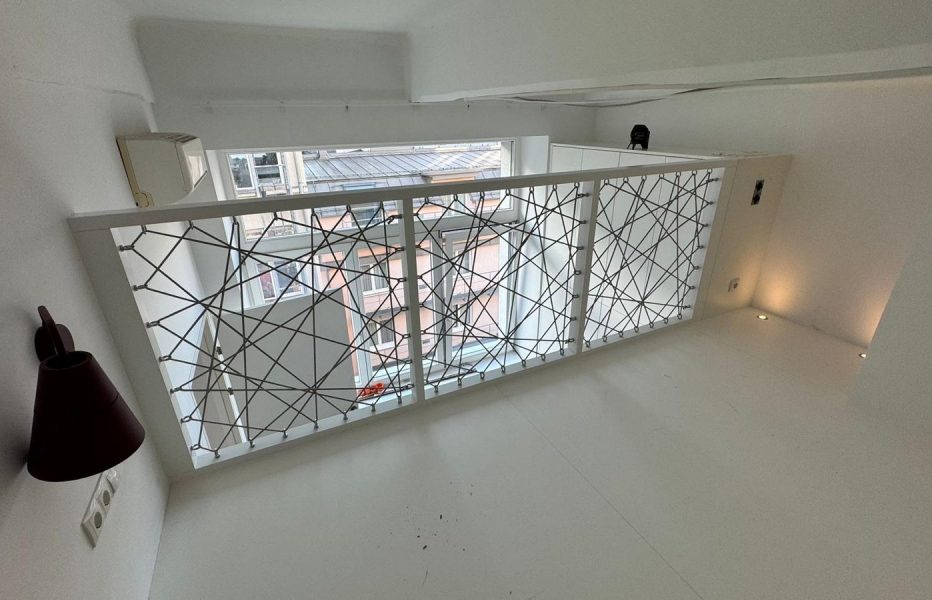 Zwei Kinderzimmer mit Galerie und Stauraum Zwei Kinderzimmer mit Galerie und Stauraum